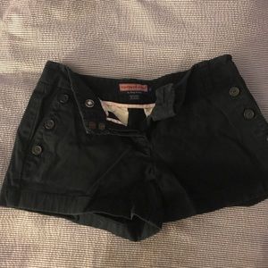EUC vineyard vines size 2 sailor shorts